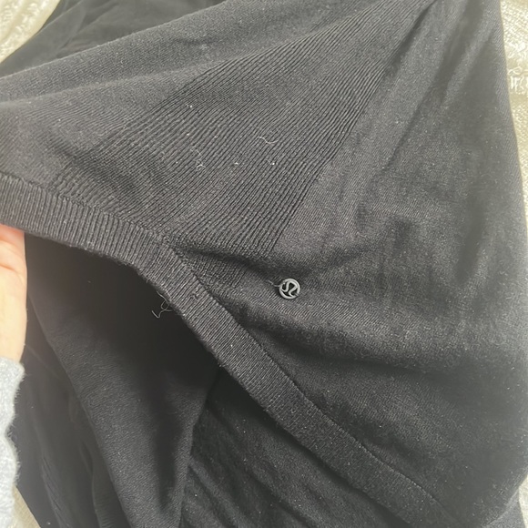 Lululemon knit top - Picture 3 of 4